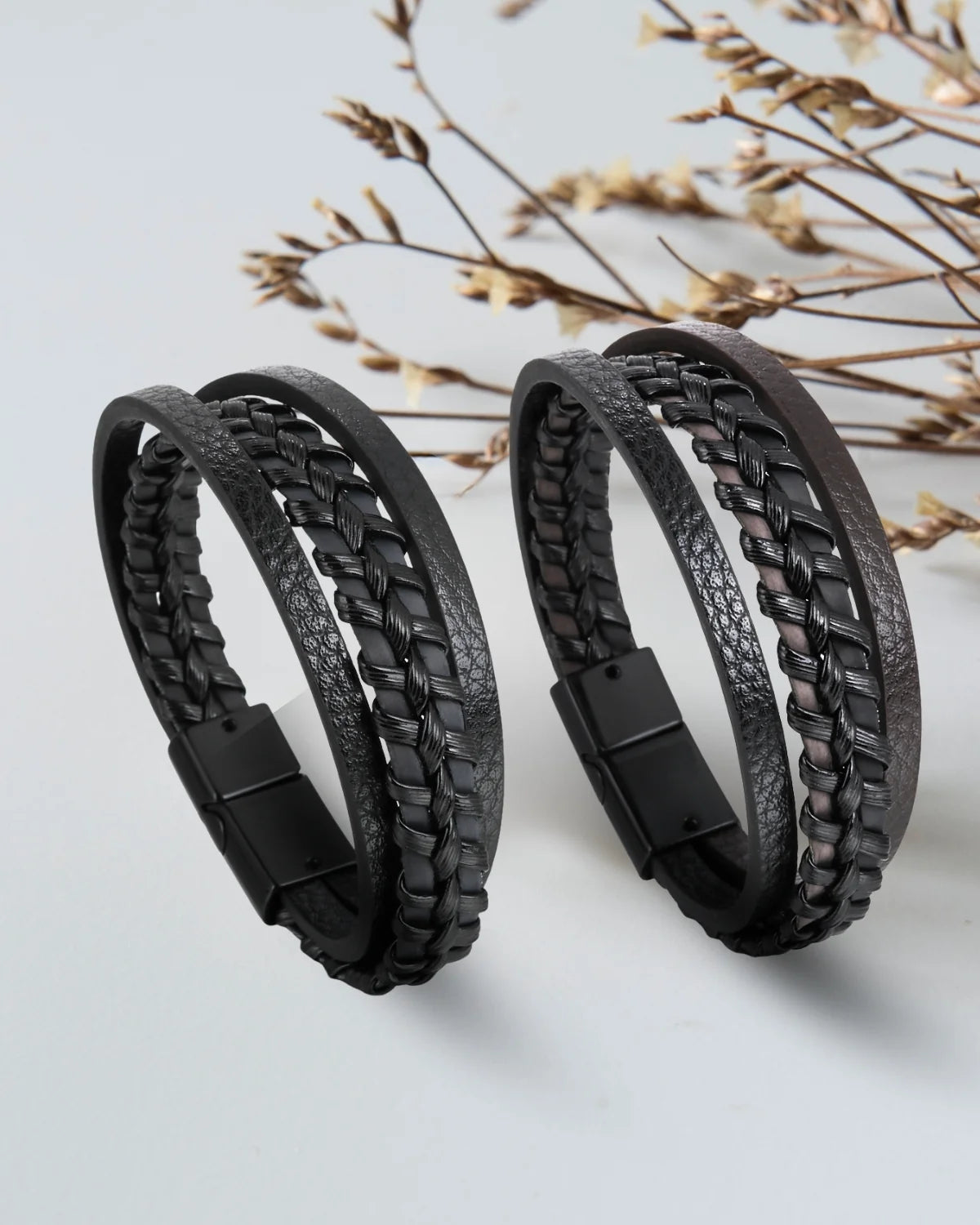 Pulsera de Cuero Trenzado Estilo Étnico