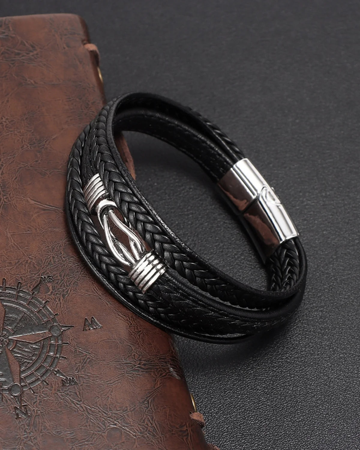 Pulsera de Cuero con Simbolo de Infinito Estilo Punk